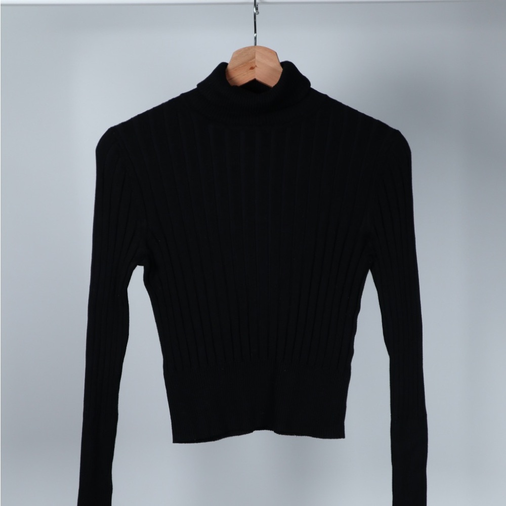 Zara Black Ribbed Turtleneck Sweater